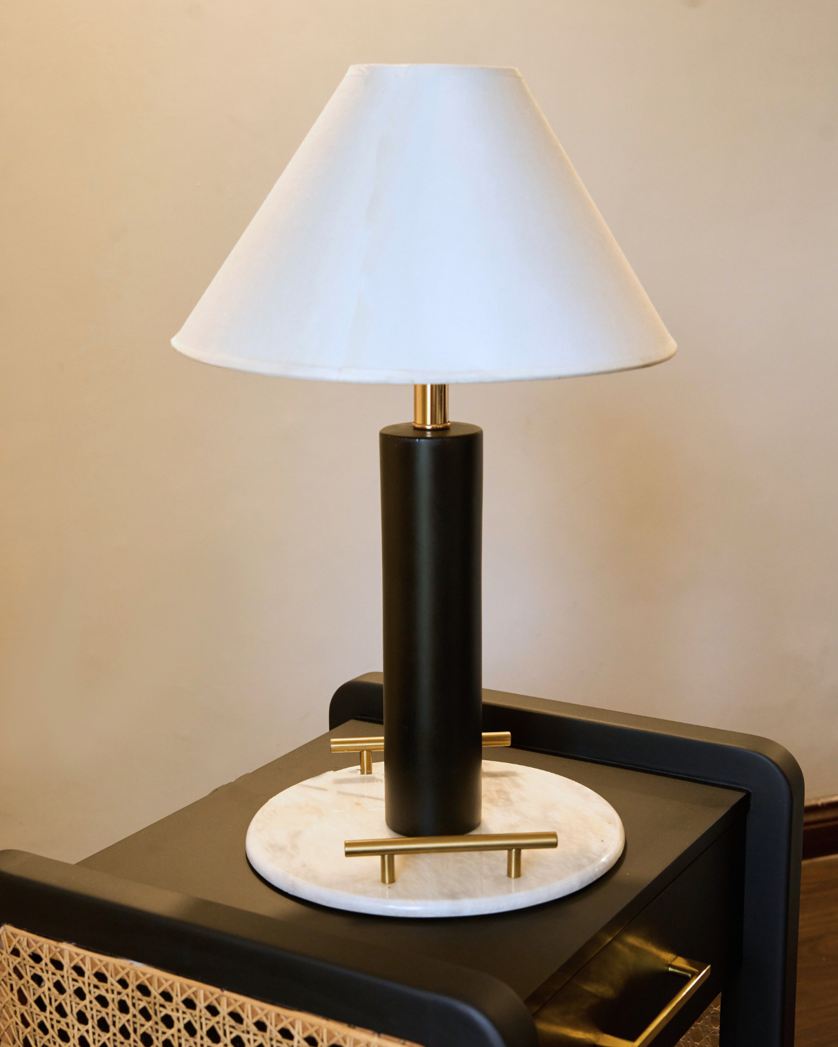 Aurora Lamp (Black)