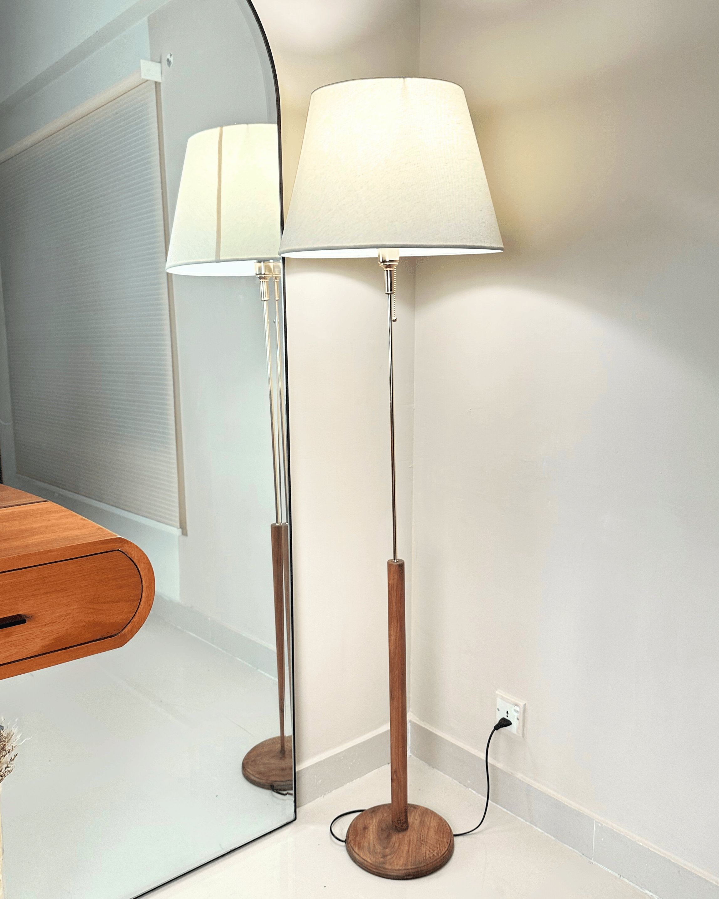 Needle Lamp