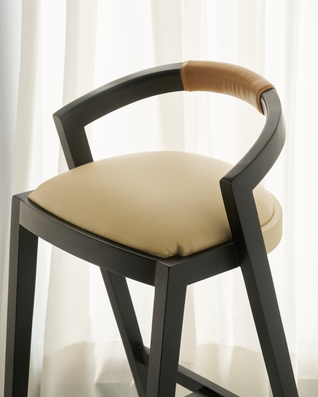 Mocha Bar Stool